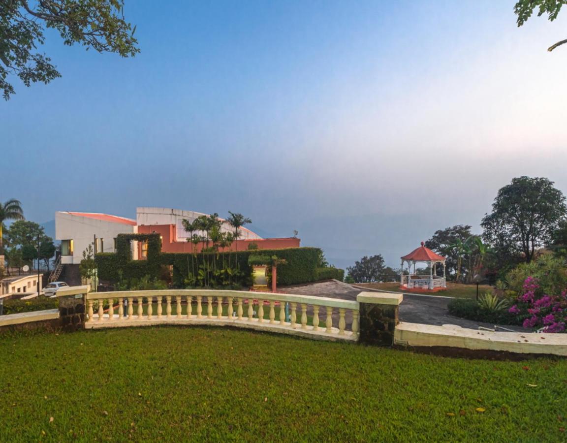 Saffronstays Aurelia, Panchgani - Balinese Villa With Breathtaking Valley Views ภายนอก รูปภาพ